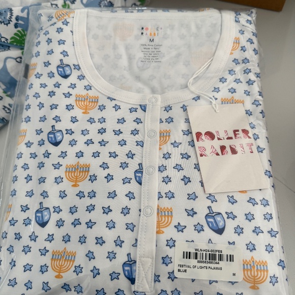 Roller Rabbit Festival of Lights 2 Piece Polo Long Sleeve Pants Set NWT - Picture 1 of 6